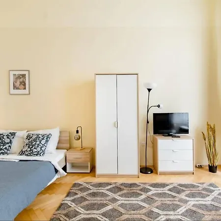 Danube Private Casa de hóspedes